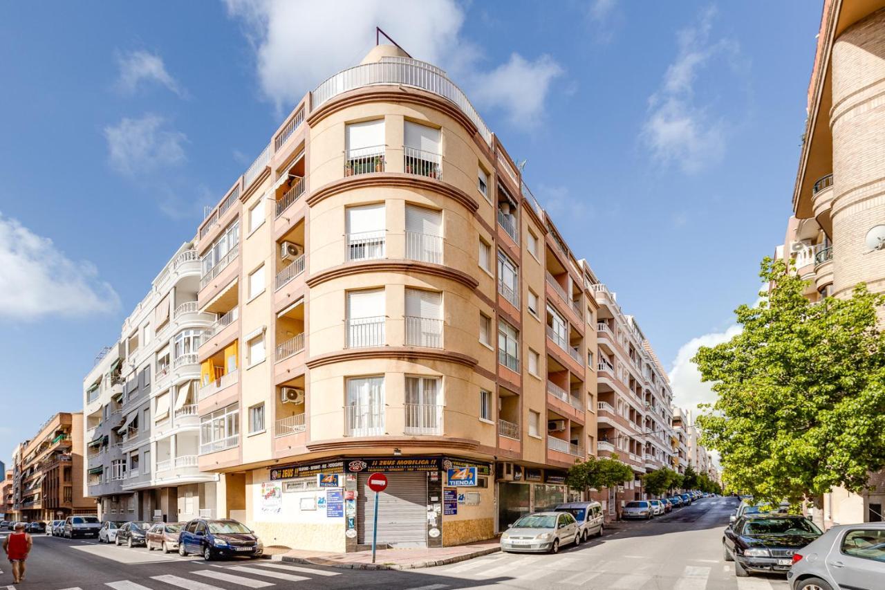 Ferienwohnung Apartamiento Fragata Torrevieja Exterior foto