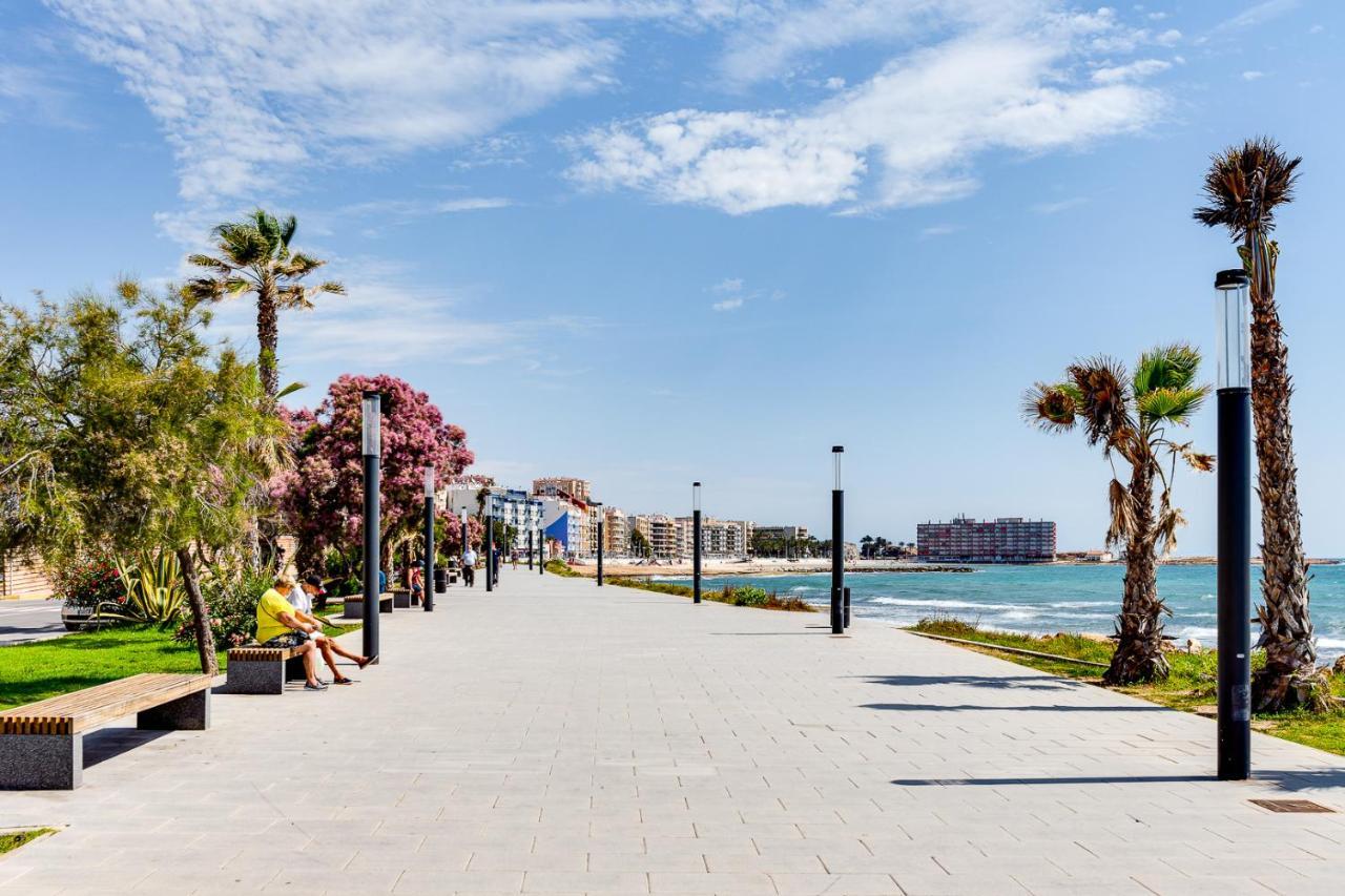 Ferienwohnung Apartamiento Fragata Torrevieja Exterior foto